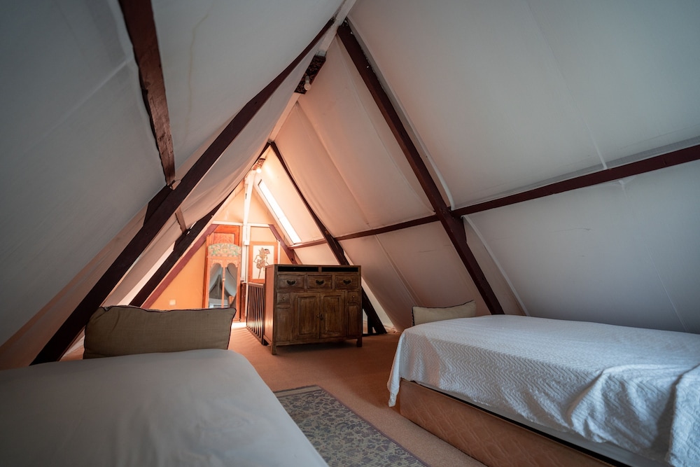 Room-family Cabin in Sanur, Bali - Perfe