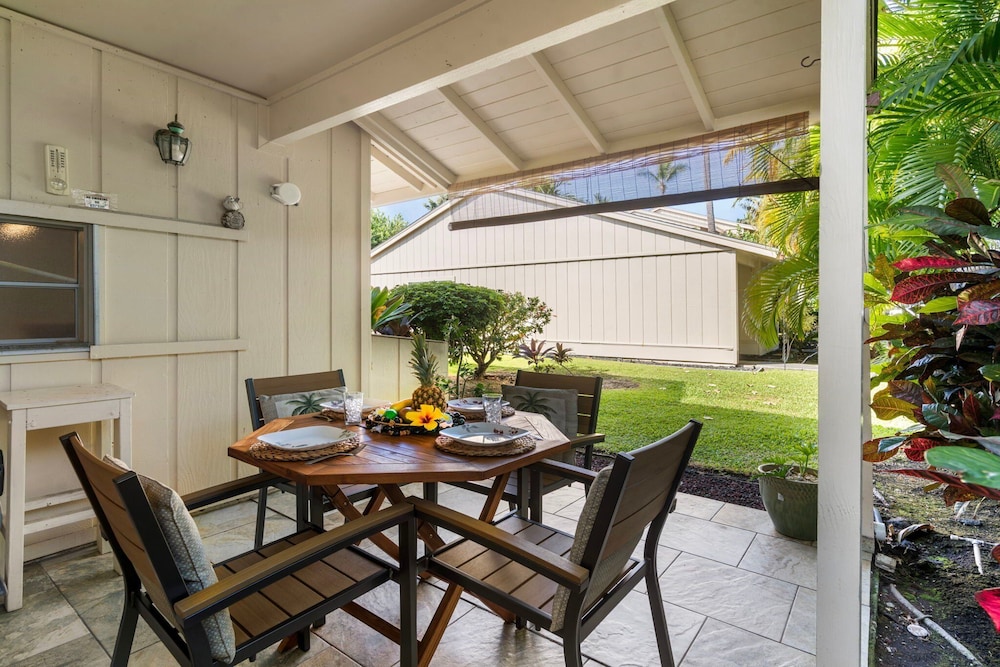 Steps From Lanai to Beach - AC & Wifi - Affordable- Vrkcv