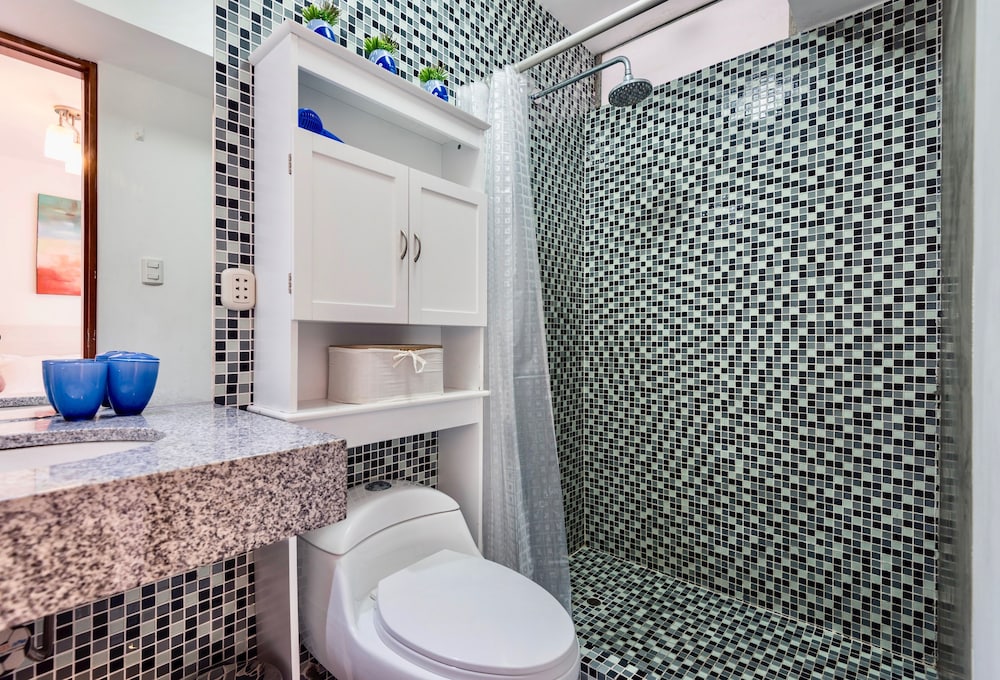 ALU Apartments - Miraflores Boardwalk