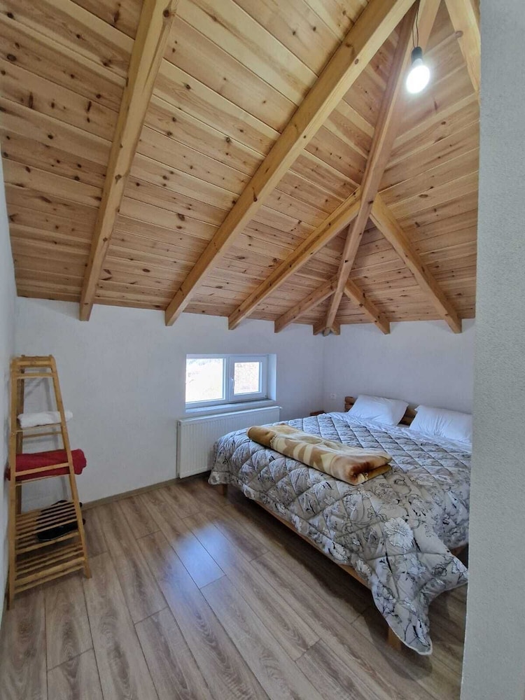 Guest House Korabi