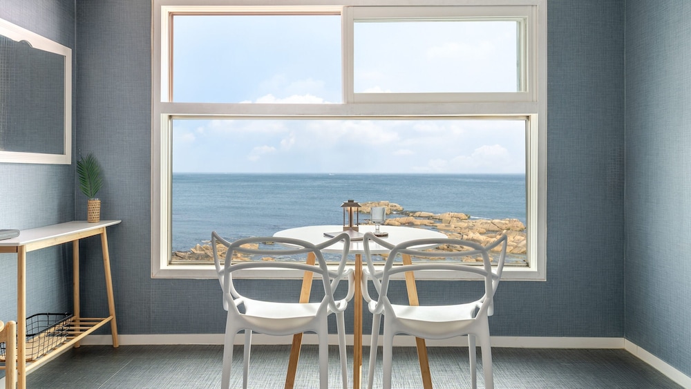 Goseong Napoli House Pension