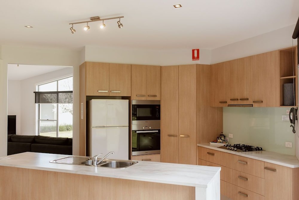 Tindarra Resort
