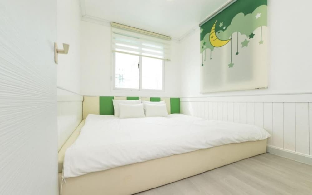 Gapyeong Shinbi Kids Pool Villa