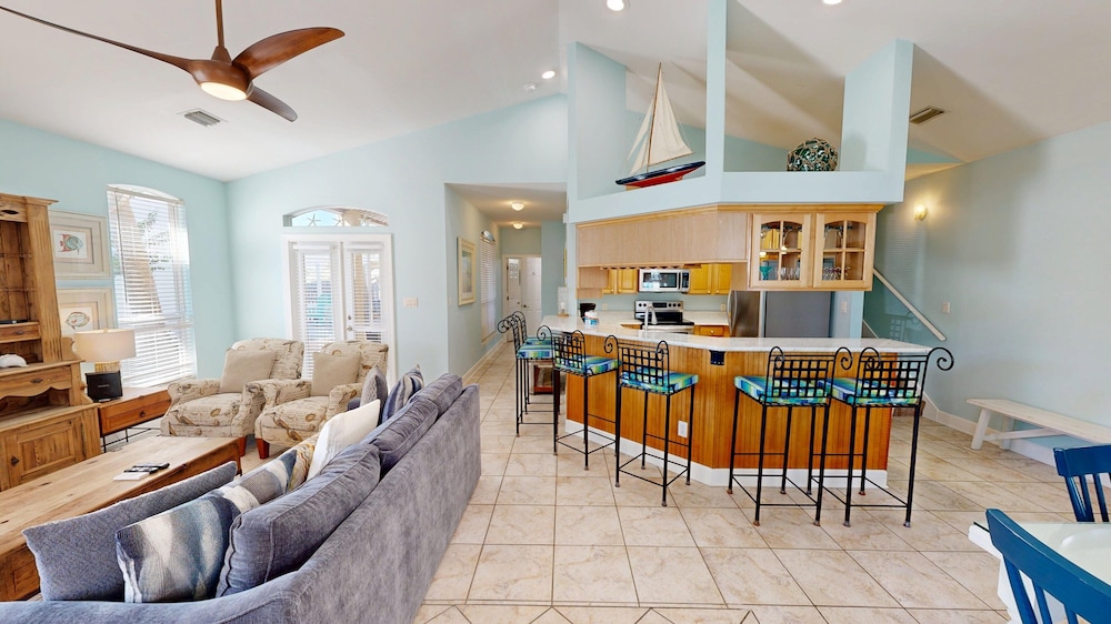 Mango Tango 5 Bedroom Home