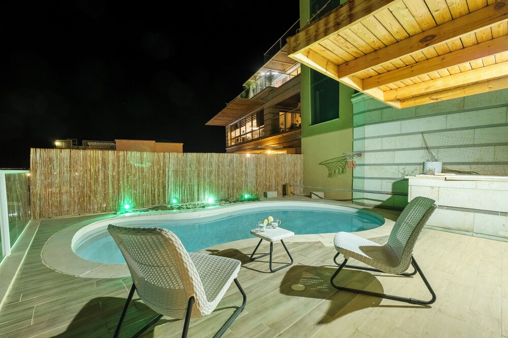 Sea View Beach Penthouse by Sea N' Rent