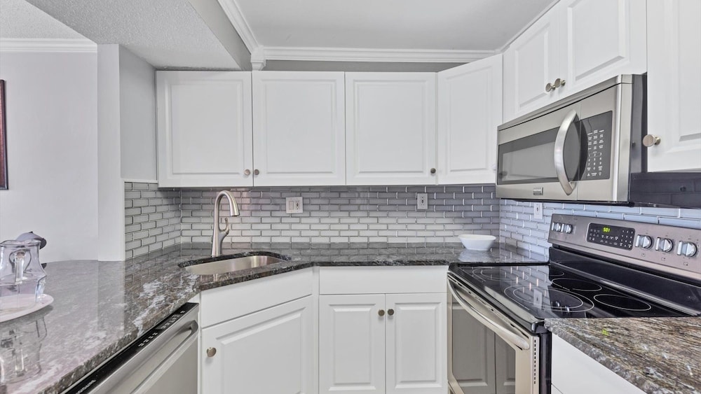 Quiet Condo Near Downtown Punta Gorda 2 Bedroom Condo