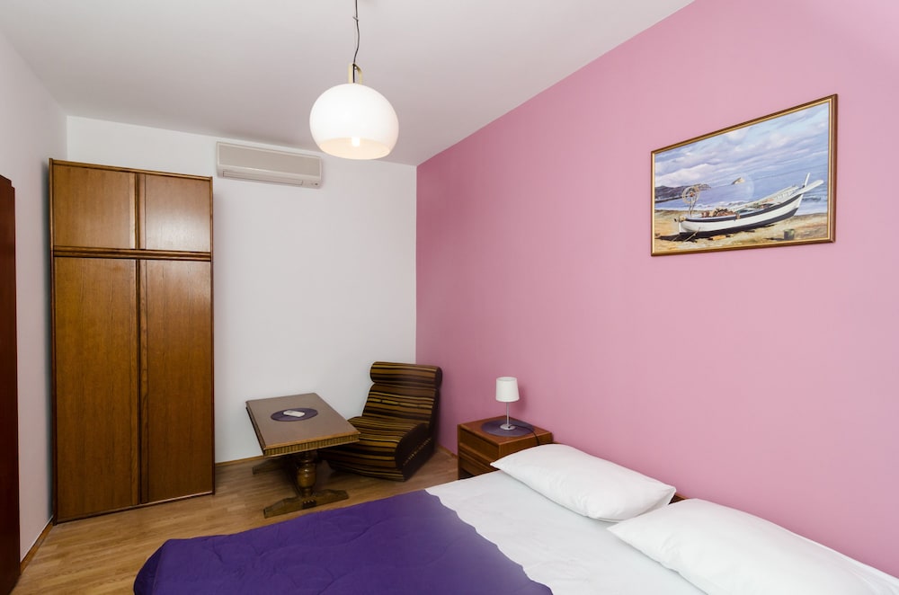 Guesthouse Moretić