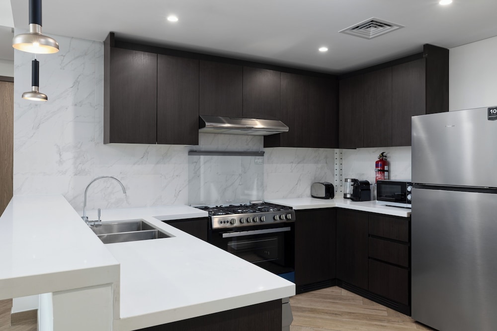 Maison Privee - Urban Parkside Living near the Iconic Dubai Frame