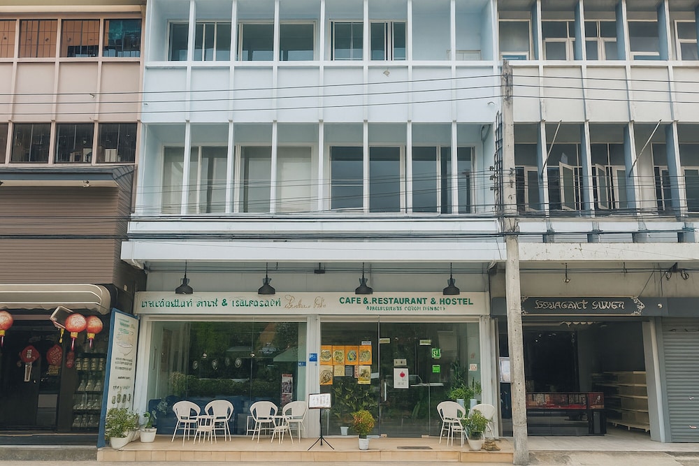 Indian Bites Hostel