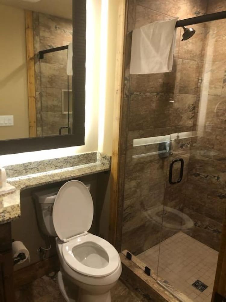 Smoky Mountain Resort Luxury Cabin
