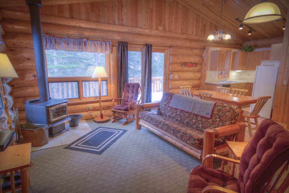 Cascade Lodge