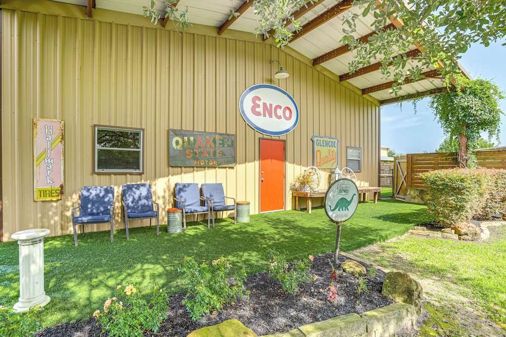 Lazy River Retreat in Cypress w/ Backyard Oasis!