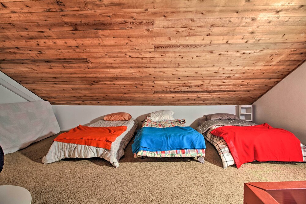 Ludlow Vacations - Ludlow Vacation Rental - Steps to Ski Lift! - Property Image 23