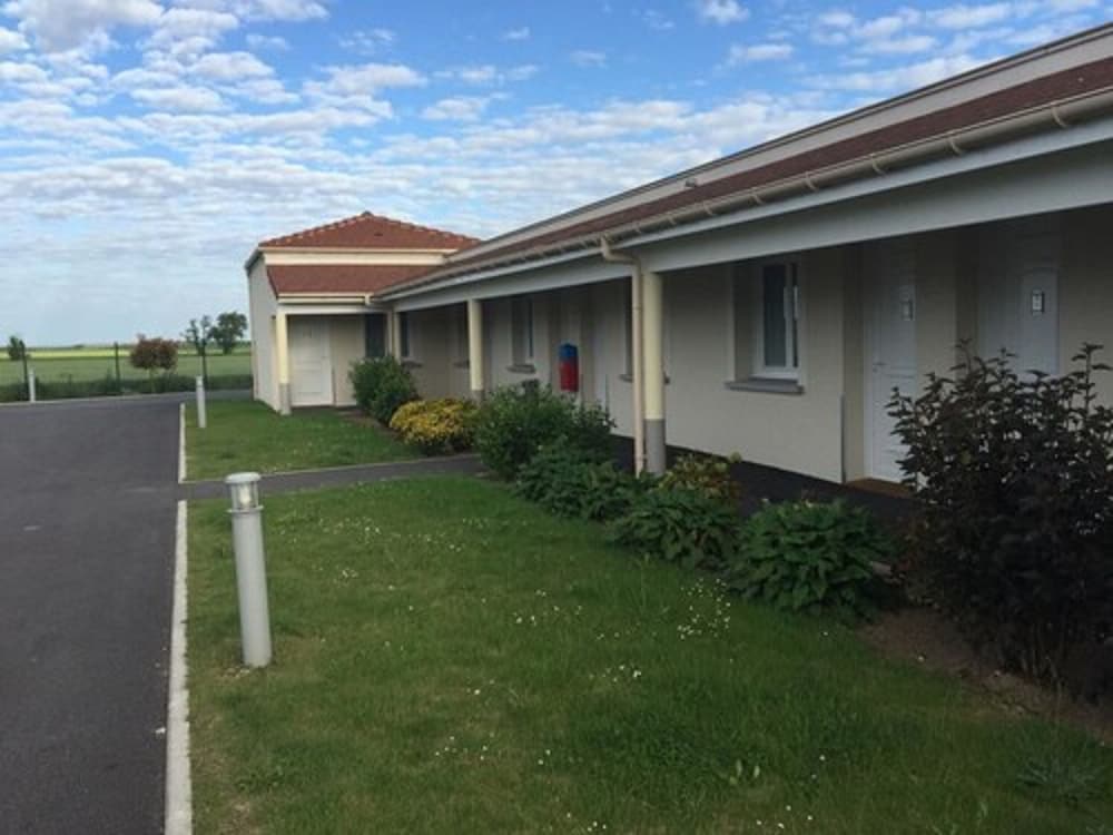Airport Hotel
