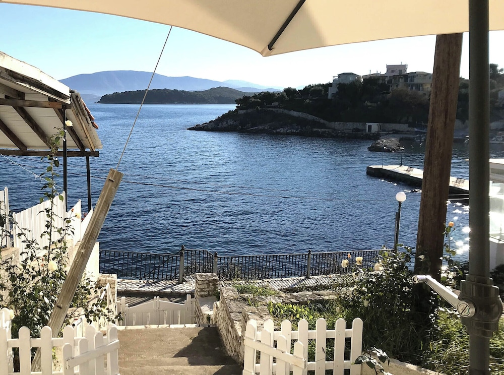 Sea Rose Apartment
