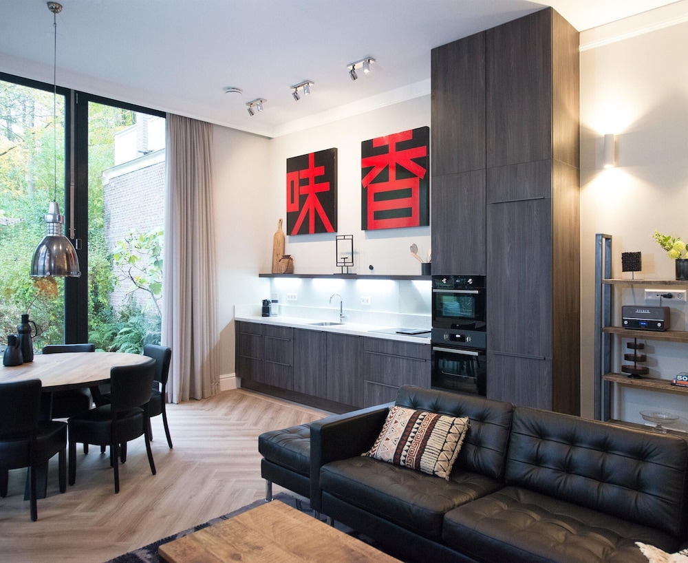 Apartment, Near the Beach and the sea
