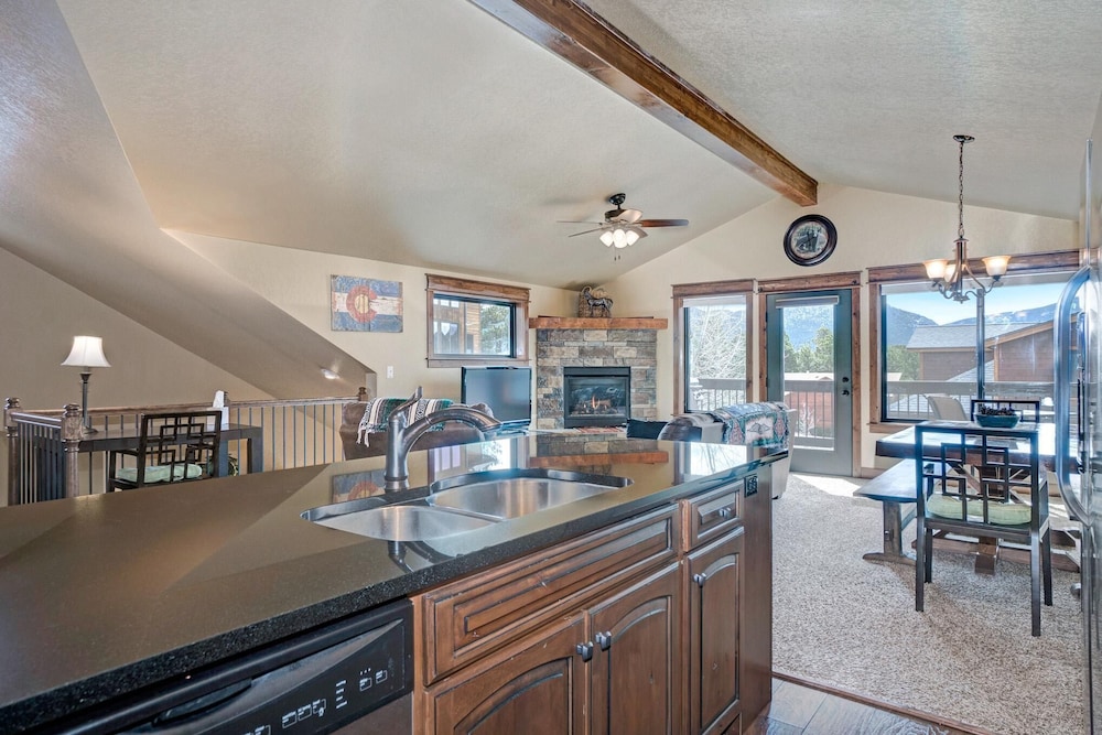 Denver Vacations - Timber Mountain Retreat - 3 Br Townhouse - Property Image 1