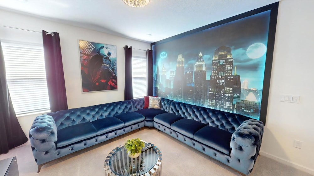 8 Bedroom Themed Rooms Huge Games Room Pool Spa