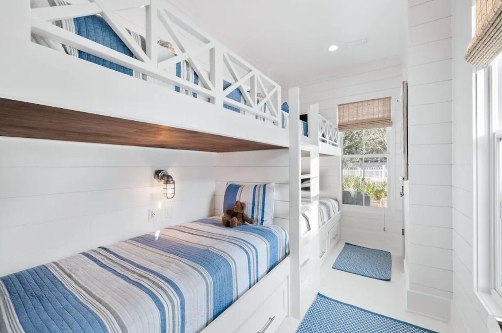 Sea La Vie Seaside Main House