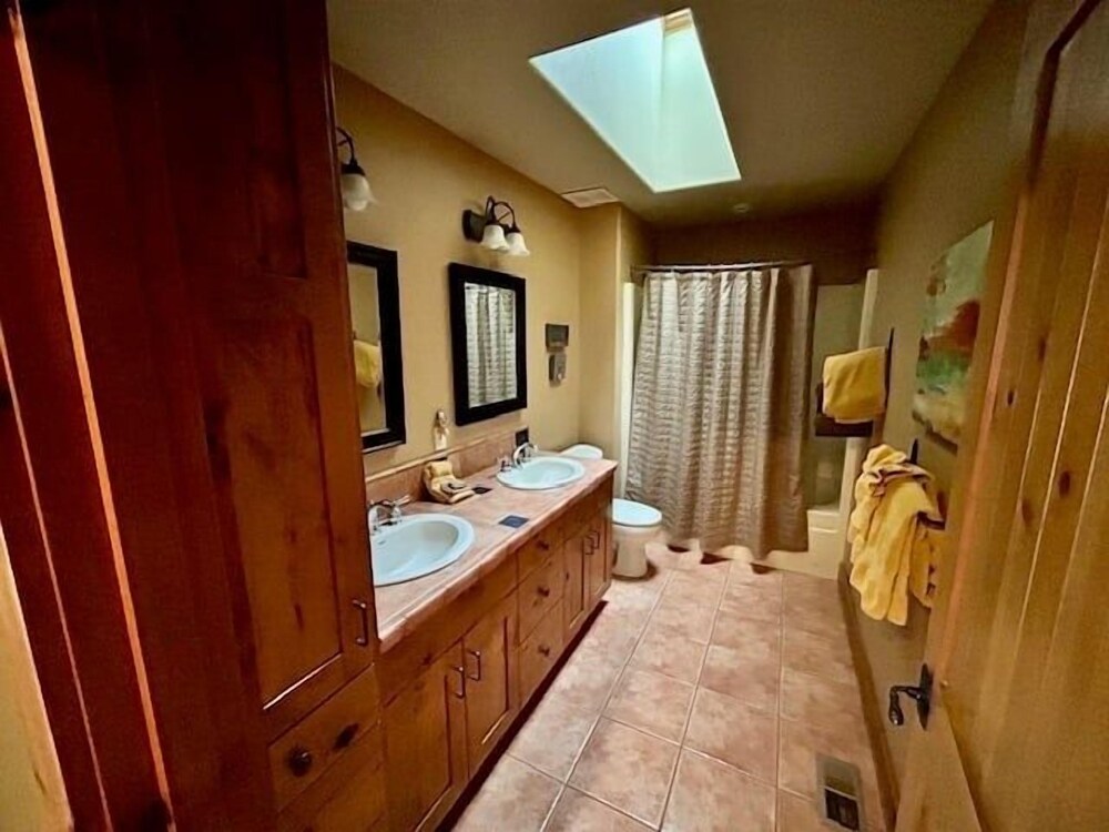 Seven Peaks 3 Bedroom Home
