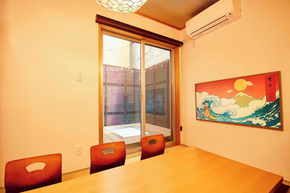 Asakusa Ryokan Vacation Rental Tokyokoso