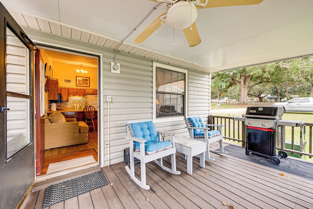 Lake Talquin Townhome at Whippoorwill Lodge!