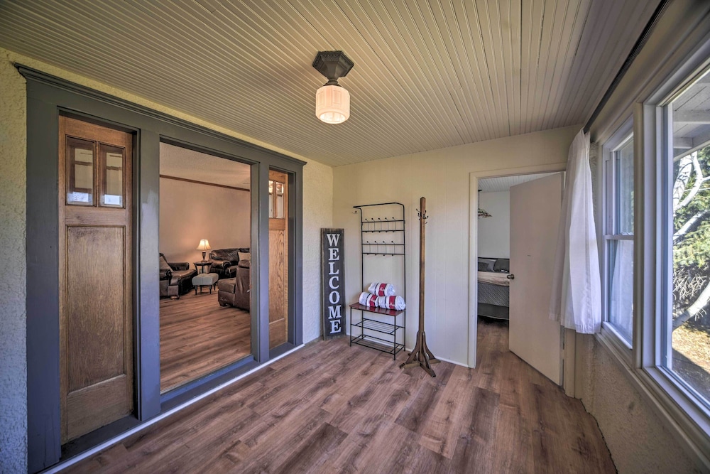 Ogallala Vacations - Pet-friendly Ogallala Home  7 Mi to Lakefront! - Property Image 9