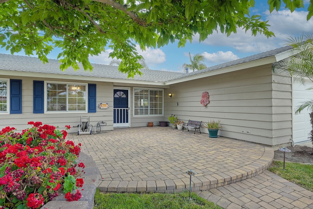 Carlsbad Charm 3 BDR Stunner! view 4