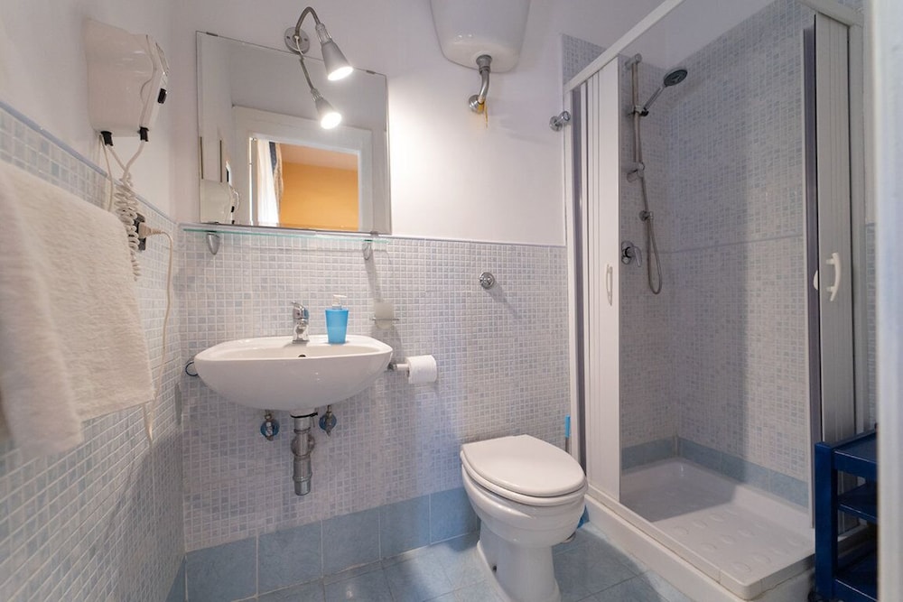 P.C. BOUTIQUE SEA VIEW NAPOLI CENTRO by ClaPa Group Dislocated Hospitality