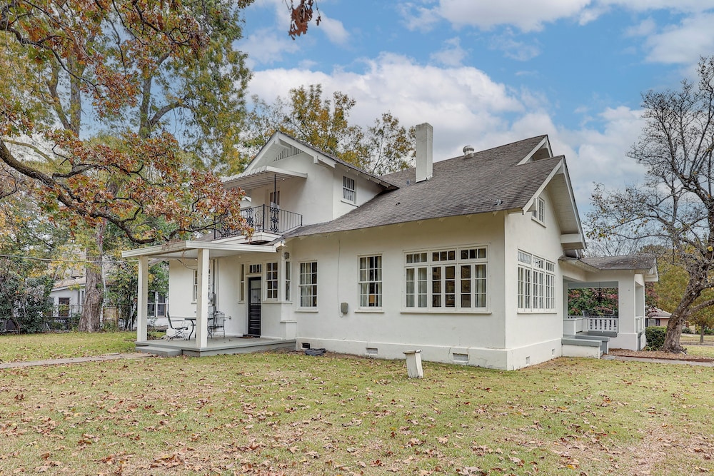 Walk to Dtwn Texarkana: Central Historic Home, photo 11