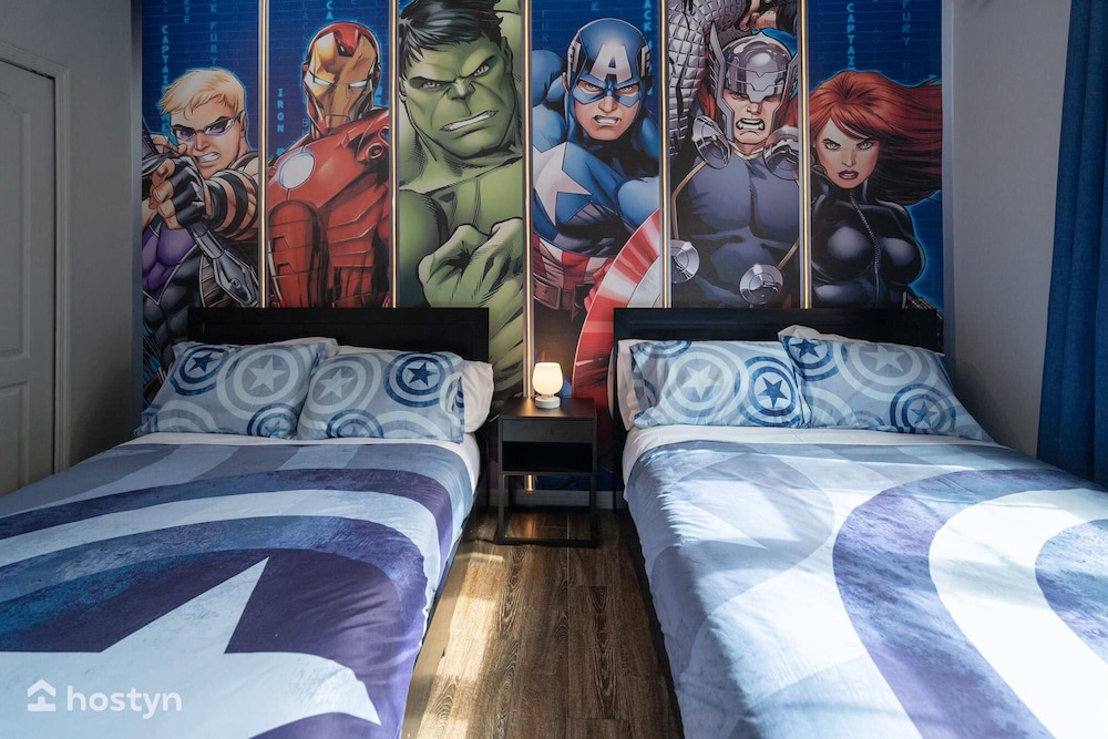Magical Themed 3BR Townhouse Near the Parks