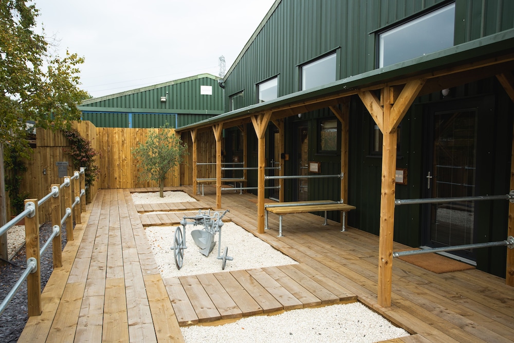Knutsford Vacations - The Tens at Owen House Farm - Property Image 17