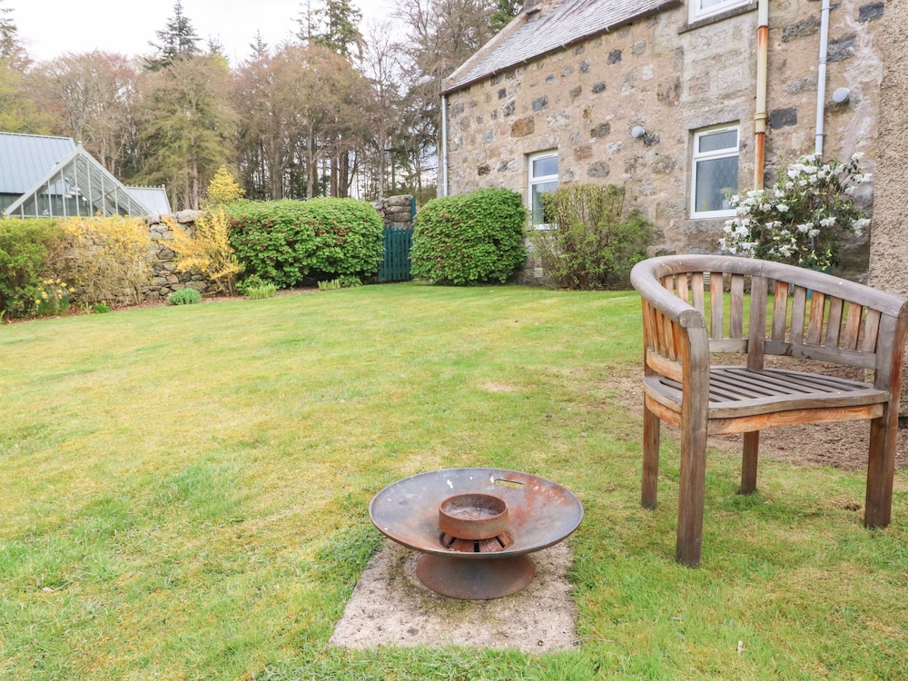 Storkery Cottage