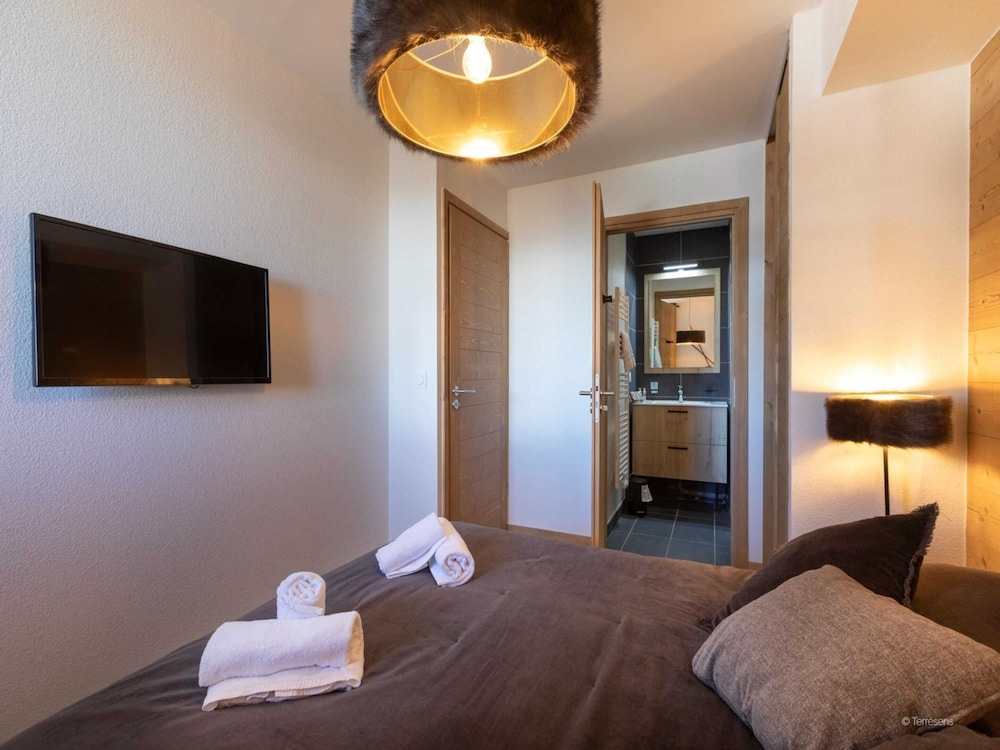 Apartment in Les Deux Alpes Near Glacier