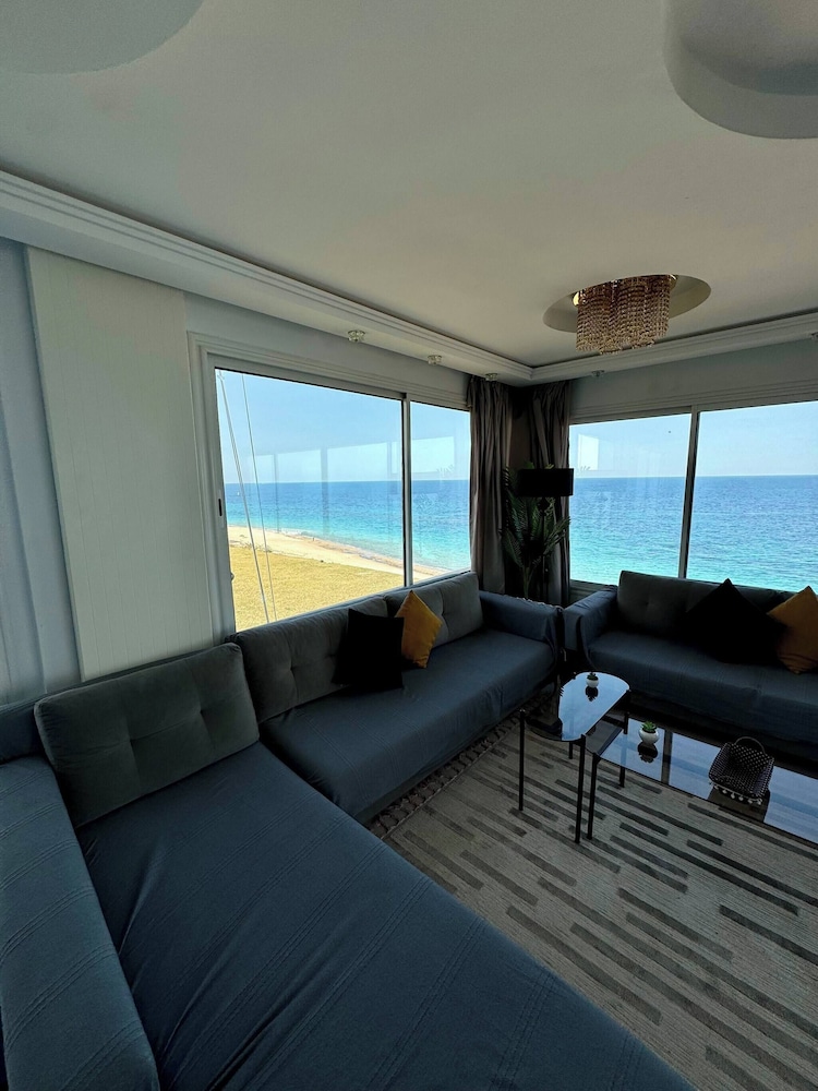 Cozy Apartment With Breathtaking View