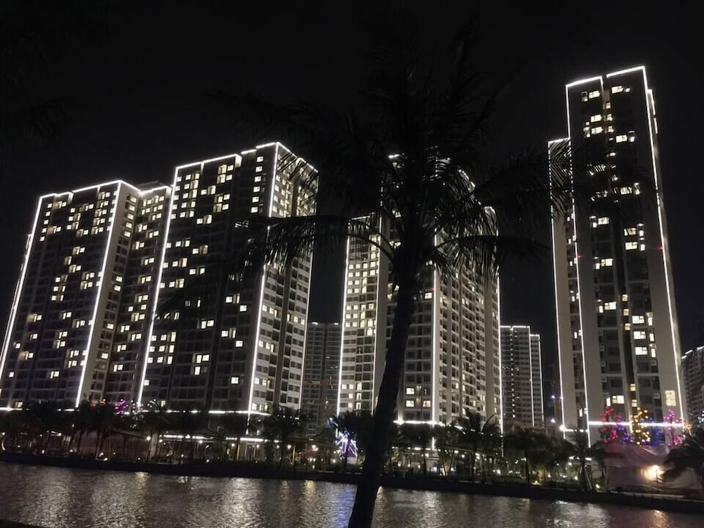 Bom Homes- Vinhomes Ocean Park