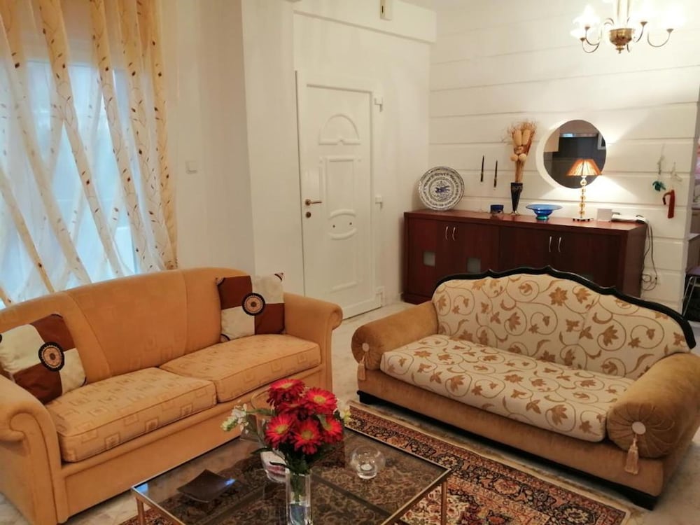 Prime Luxury Villa Beach Front