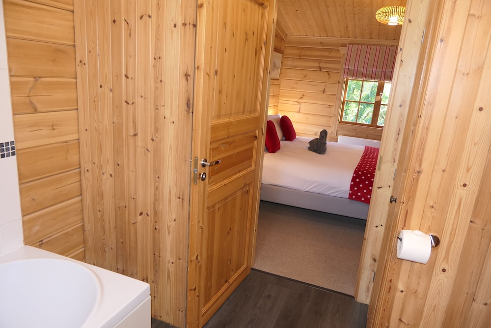 Willowbank Lodges