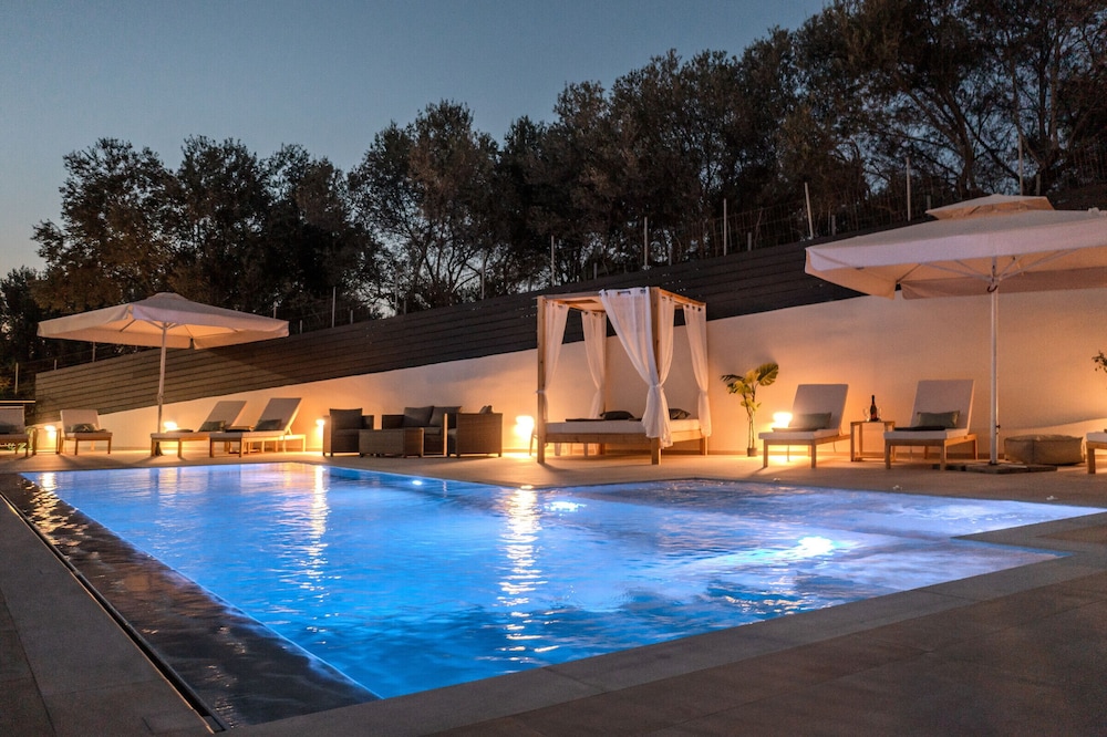 3a's Family Luxury Villa