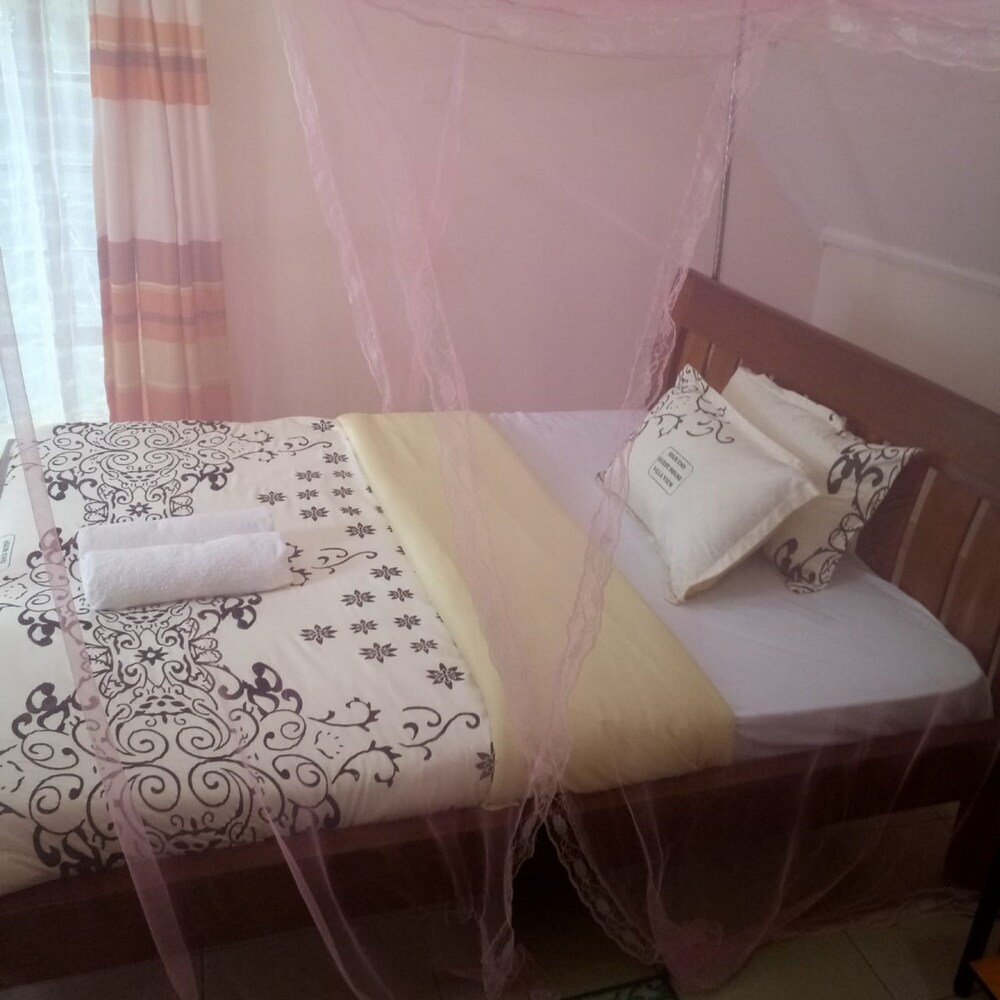 High End Guest House view 5