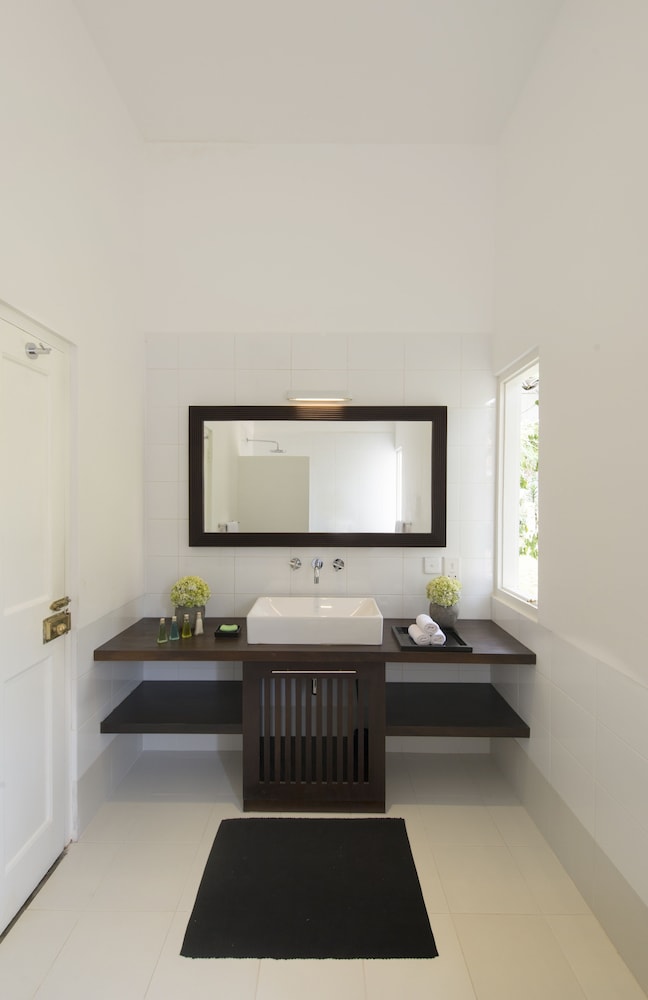 Nyne Hotels Rock Villa - Bentota