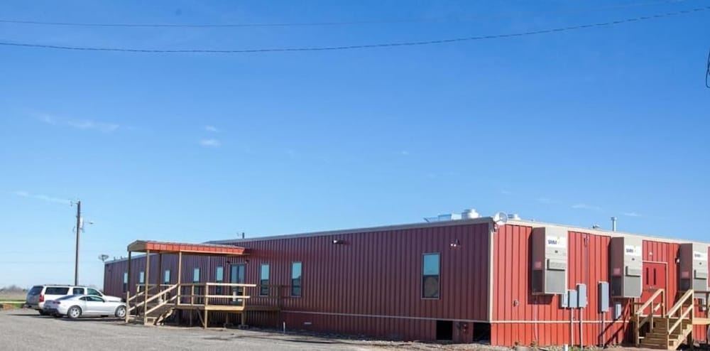 Cuero Oilfield Housing