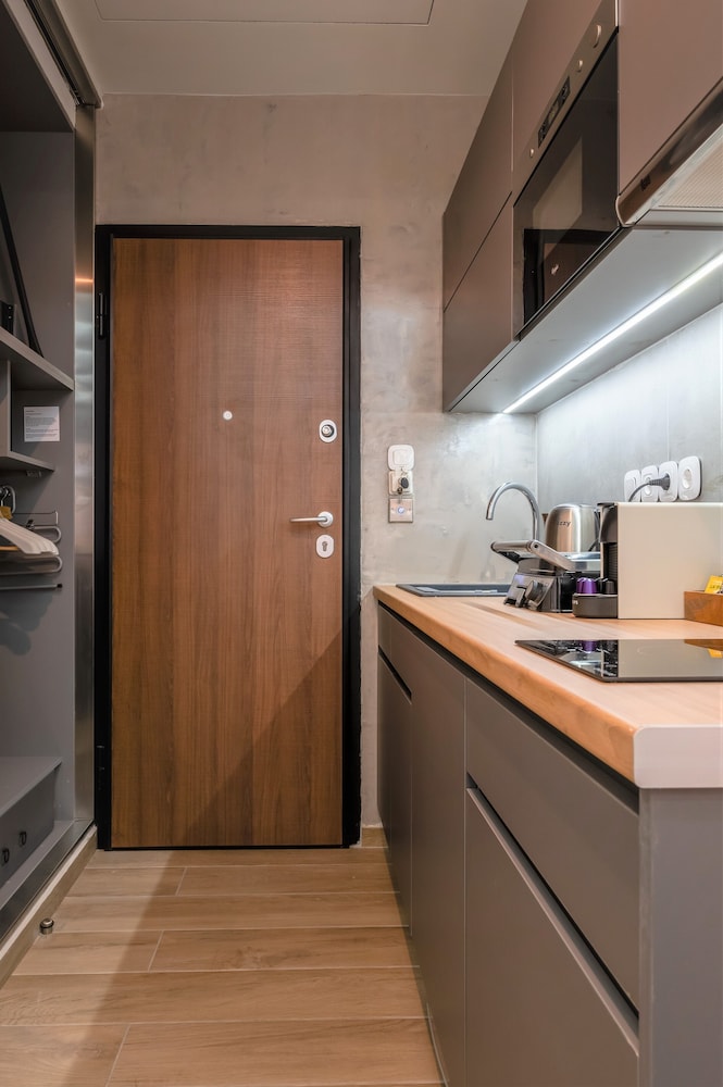 Chic Centre Suites Athens