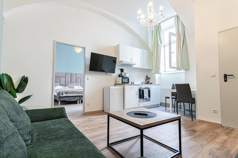 Chic 1BR Apartment Near Westbahnhof