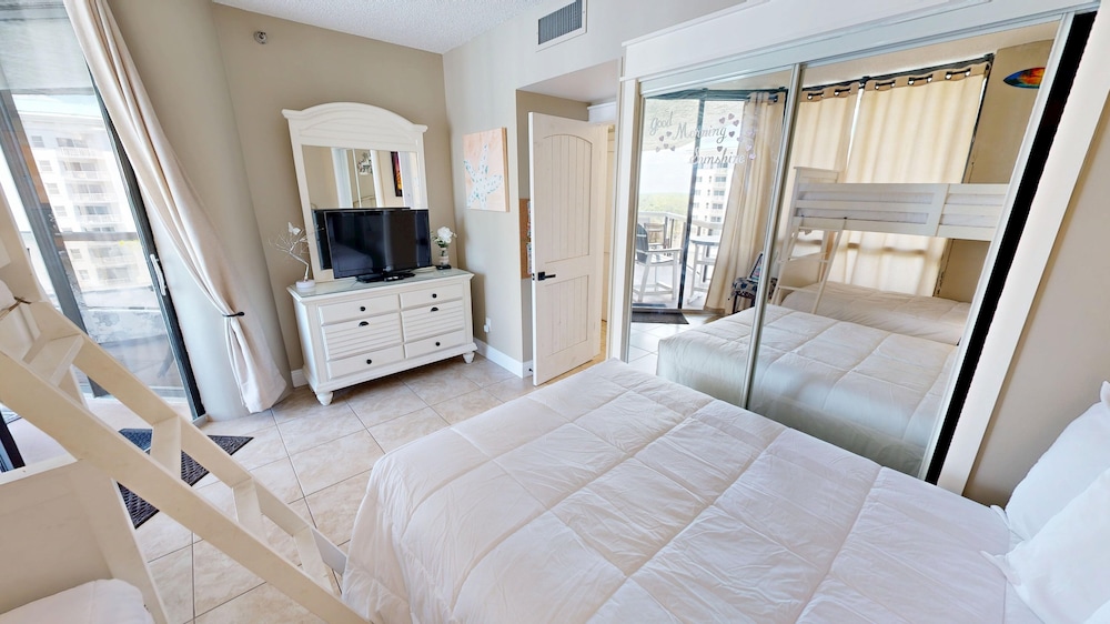 Surfside 0708ab 3 Bedroom Condo
