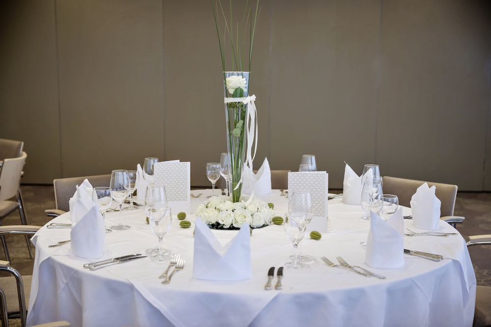 Linz Vacations - Hotel Schillerpark Linz, a member of Radisson Individuals - Property Image 7