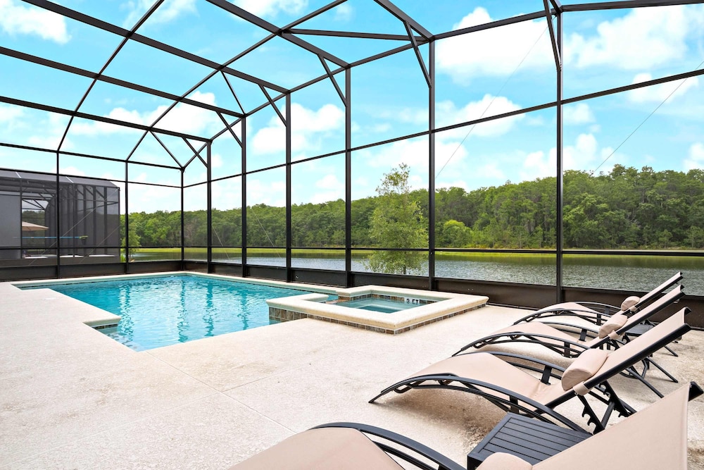 Themed Kids' Rooms, Pool & Game Loft Near Disney