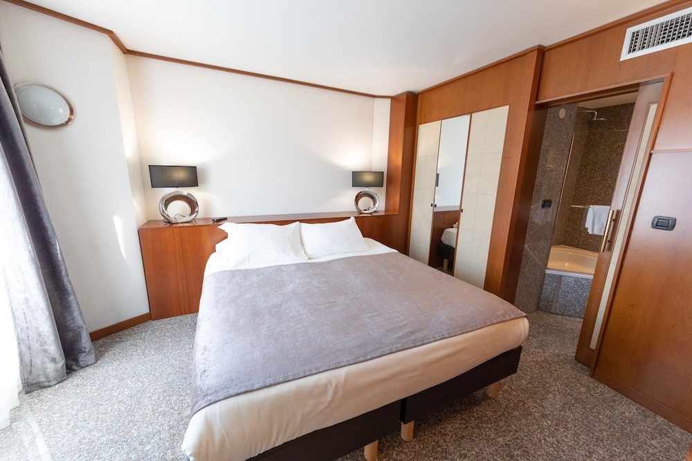 Goldstar Appartements Nice