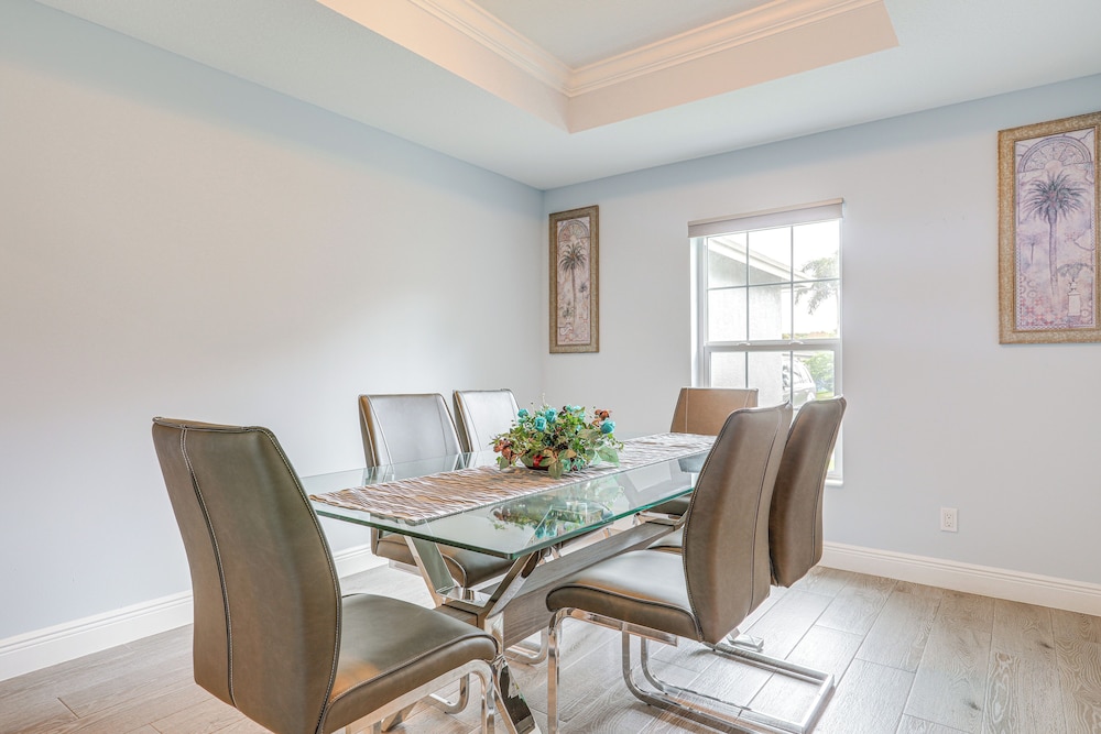 4 Mi to Clover Park: Home w/ Yard in Port St Lucie