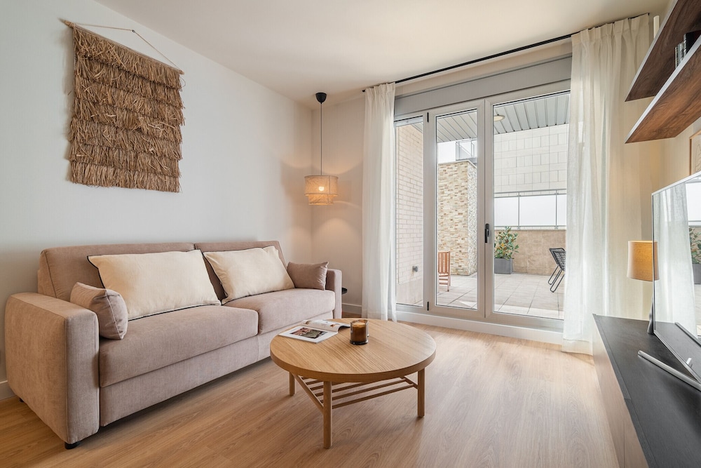Port Forum Apartments By Olala Homes